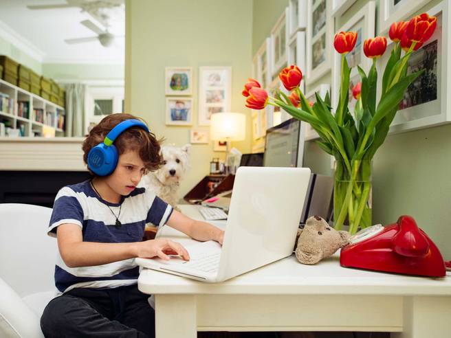 Obrázok ku článku JBL JR460NC: Bezpečný zvuk pre vaše deti