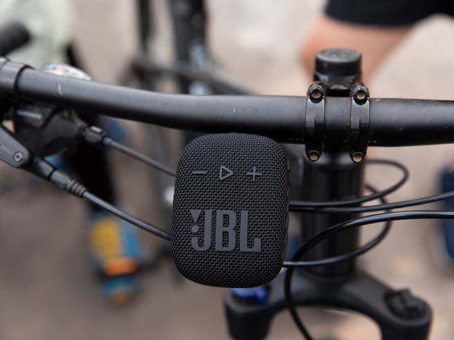 Obrázok ku článku Reproduktor JBL Wind 3S tvorí s vaším bicyklom ideálnu dvojicu na dlhé výlety